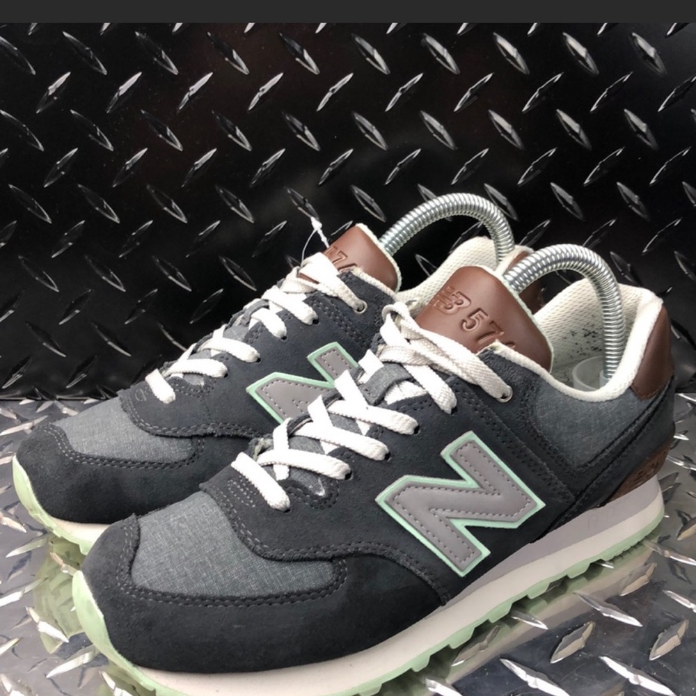 New Balance Sneakers
